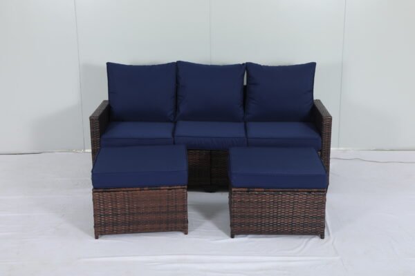 Three-piece set of conical feet